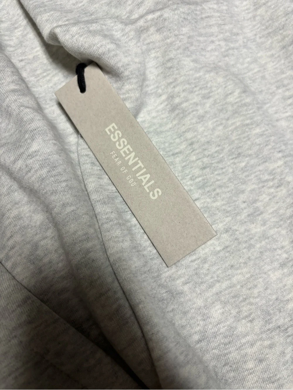 Fw21 fear of god essentials Light Oatmeal Hoodie - Picture 2 of 6